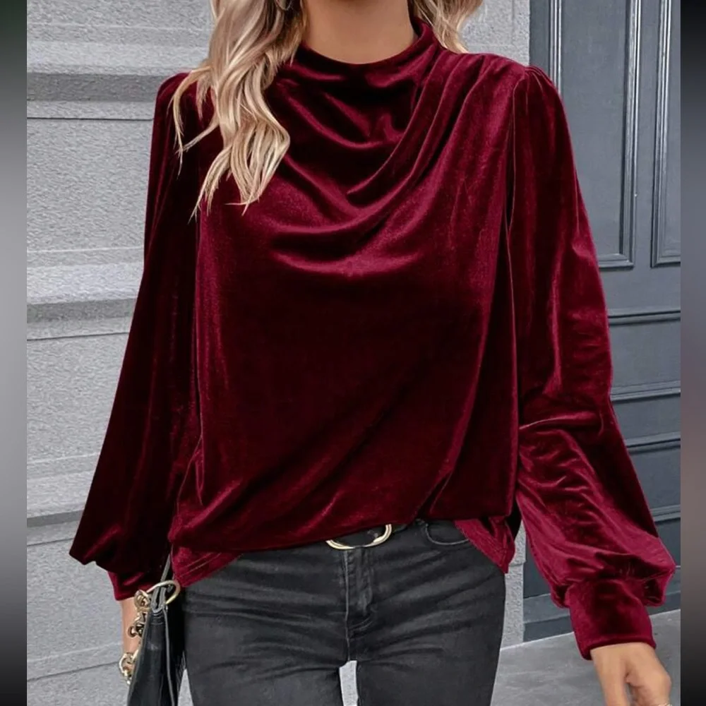 Luxe navy blue draped velvet top - Picture 6 of 16
